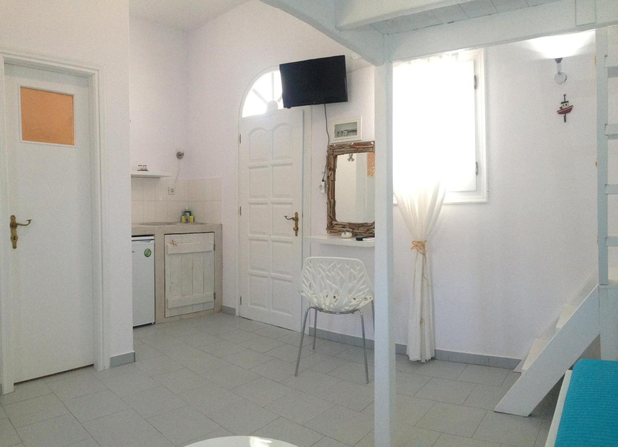 Niriides Studios Páros Exterior foto